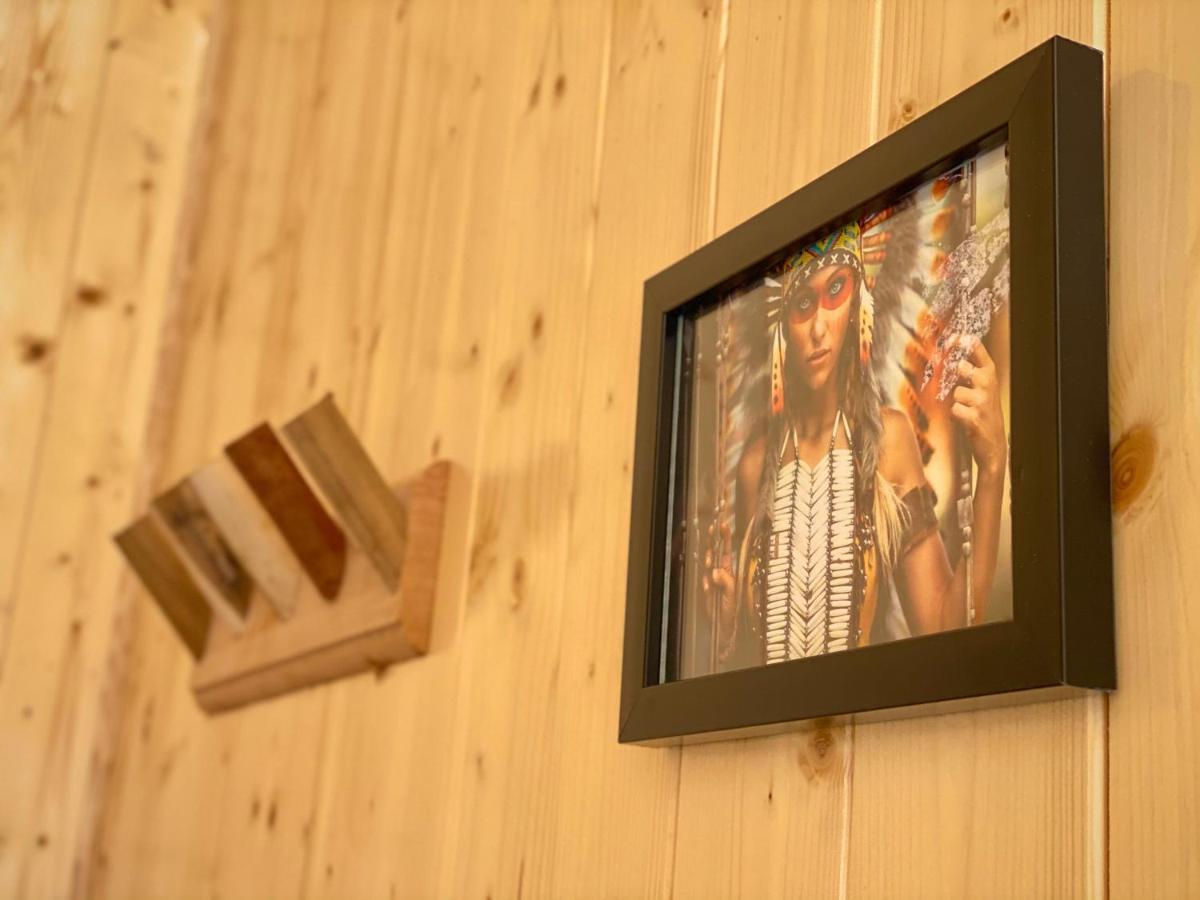Henisi Homestay Mang Den Kon Von Kla Exterior foto